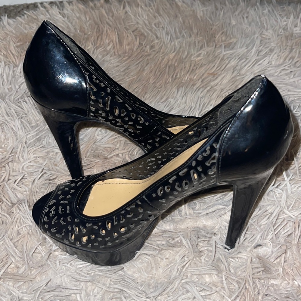 Black High Heels / Pumps Size 7.5